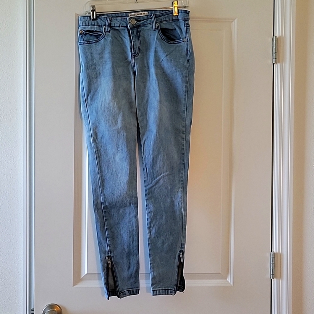 Cotton On Ankle Grazer jeans  size 8